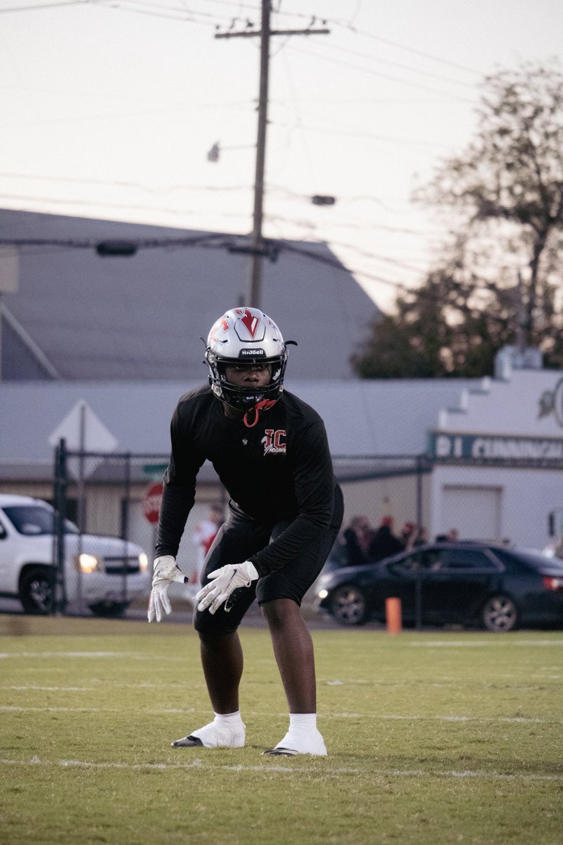 regular szn stats 
[51 total tackles] [39 solo tackles] [9 tackles for loss] [1.5 sacks] [2 pass deflections] [1 force fumble] [1 fumble recovery] [1 block PAT] [8 QB hurries] <a href="/CoachHarold73/">Larry Harold, Jr.</a> <a href="/RecruitGeorgia/">Recruit Georgia</a> <a href="/irwincounty_fb/">Irwin County Indians Football</a> <a href="/On3sports/">On3</a> <a href="/ICHSAthletics/">IC Athletics</a>