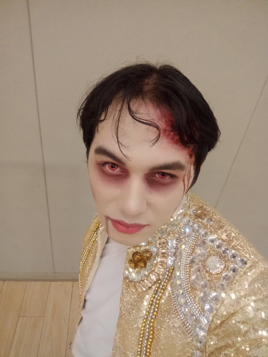 wilonaraa's tweet image. became a zombie on event bodyrocks vol. 2