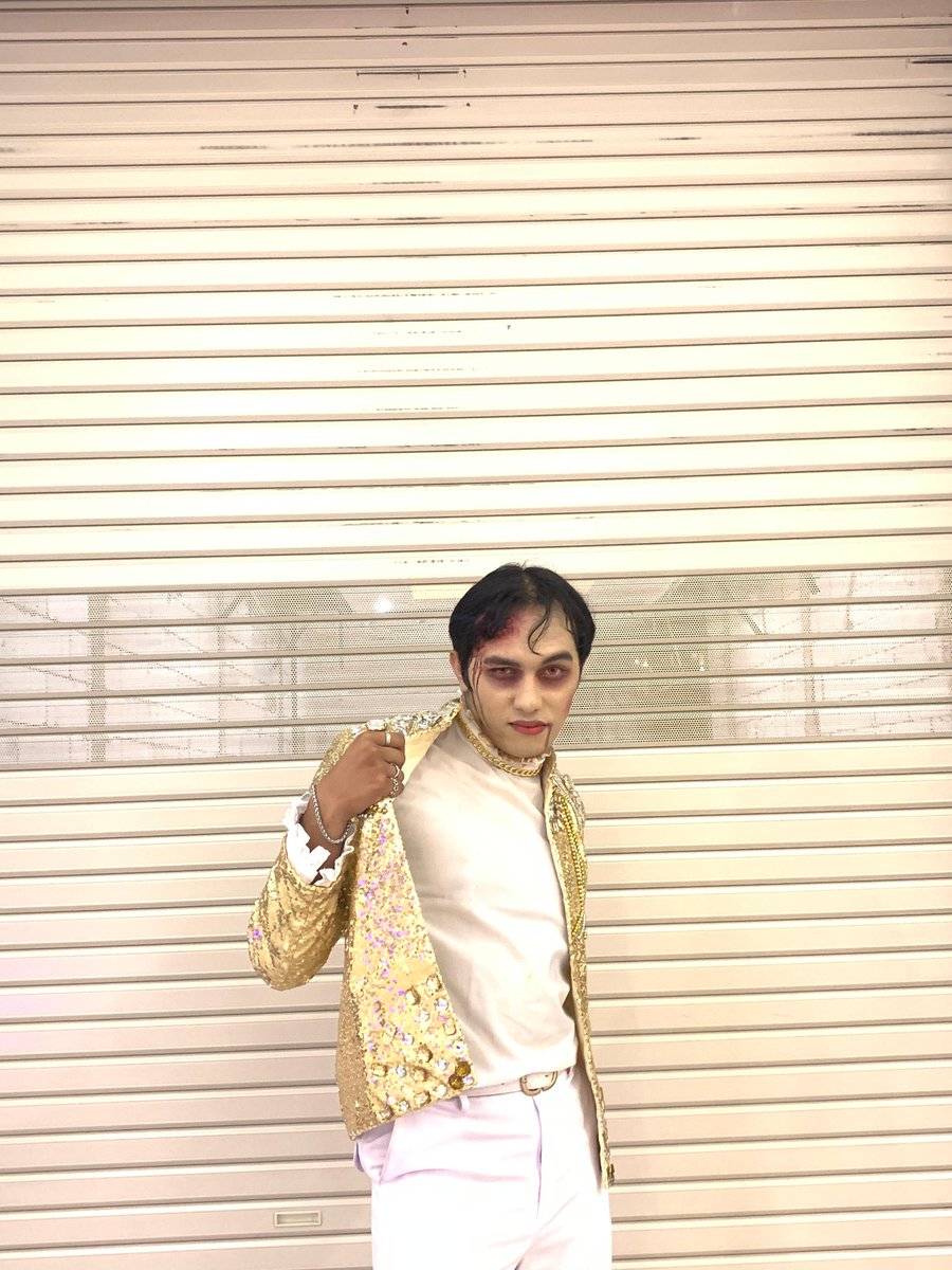 wilonaraa's tweet image. became a zombie on event bodyrocks vol. 2