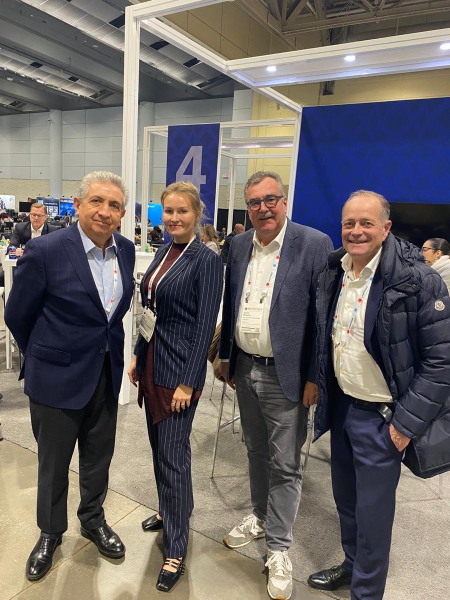 Compartimos la presencia de nuestro Consejero <a href="/gustavo1161/">Gustavo Santillana</a> representando a la <a href="/BMA_Abogados/">Barra Mexicana, Colegio de Abogados A.C.</a>  en la Conferencia Anual de la <a href="/IBAnews/">IBA News</a>, que reúne a las principales organizaciones y liderazgos jurídicos del mundo.

En las imágenes, Gustavo sostiene un cordial encuentro con Claudio