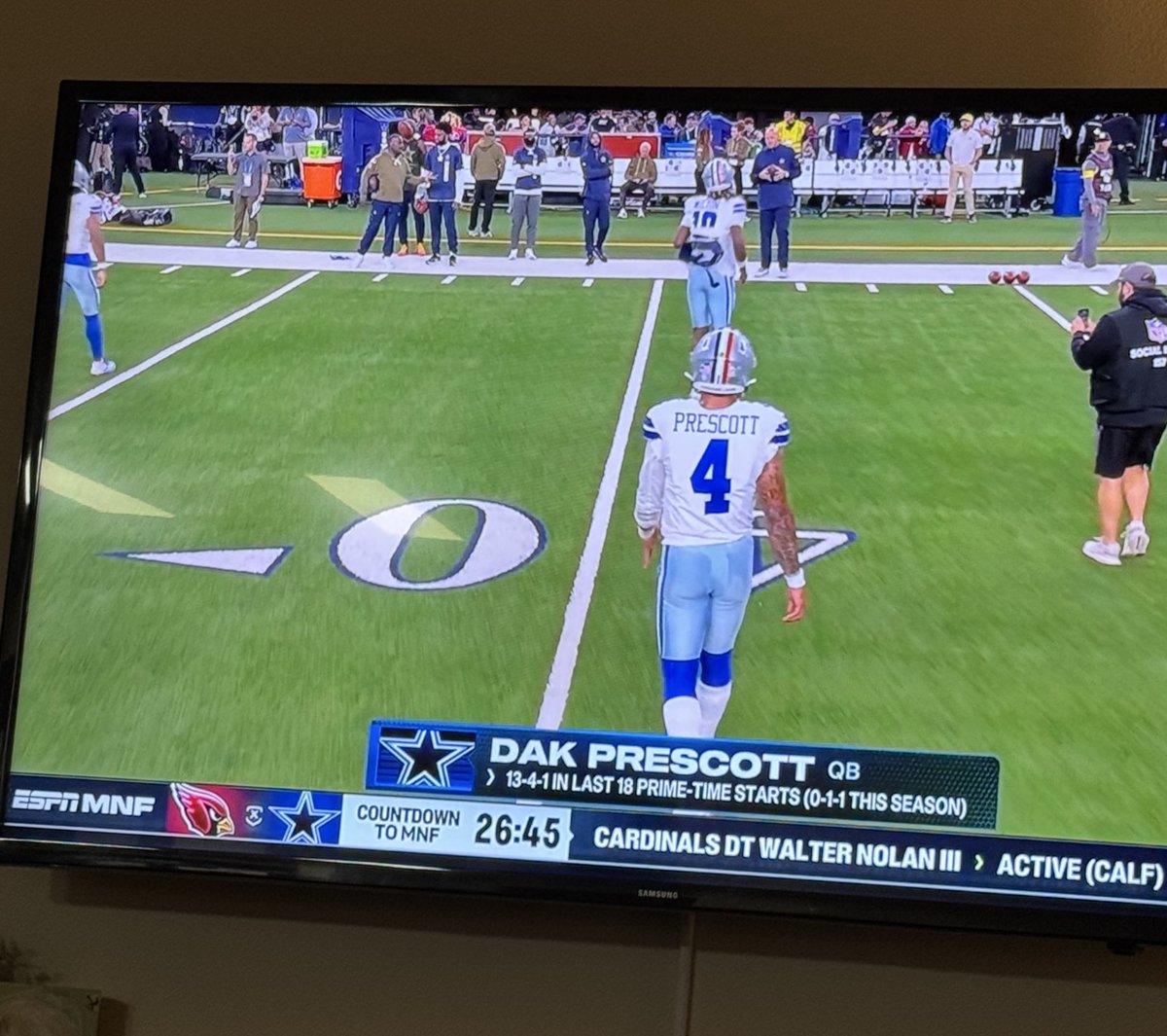 FergSZN's tweet image. I really folded and paid to watch my team lose by 20 I’m sure