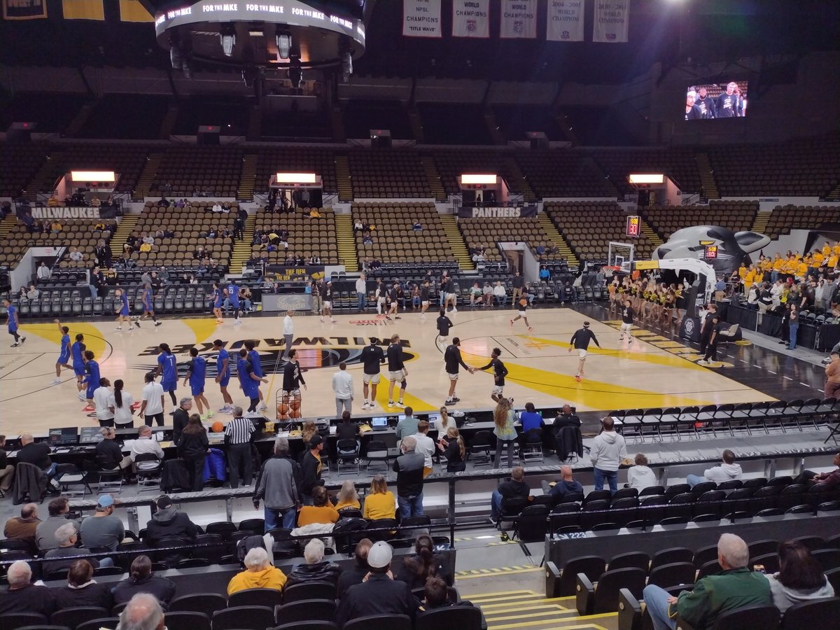 The Black&Gold Club tweet media