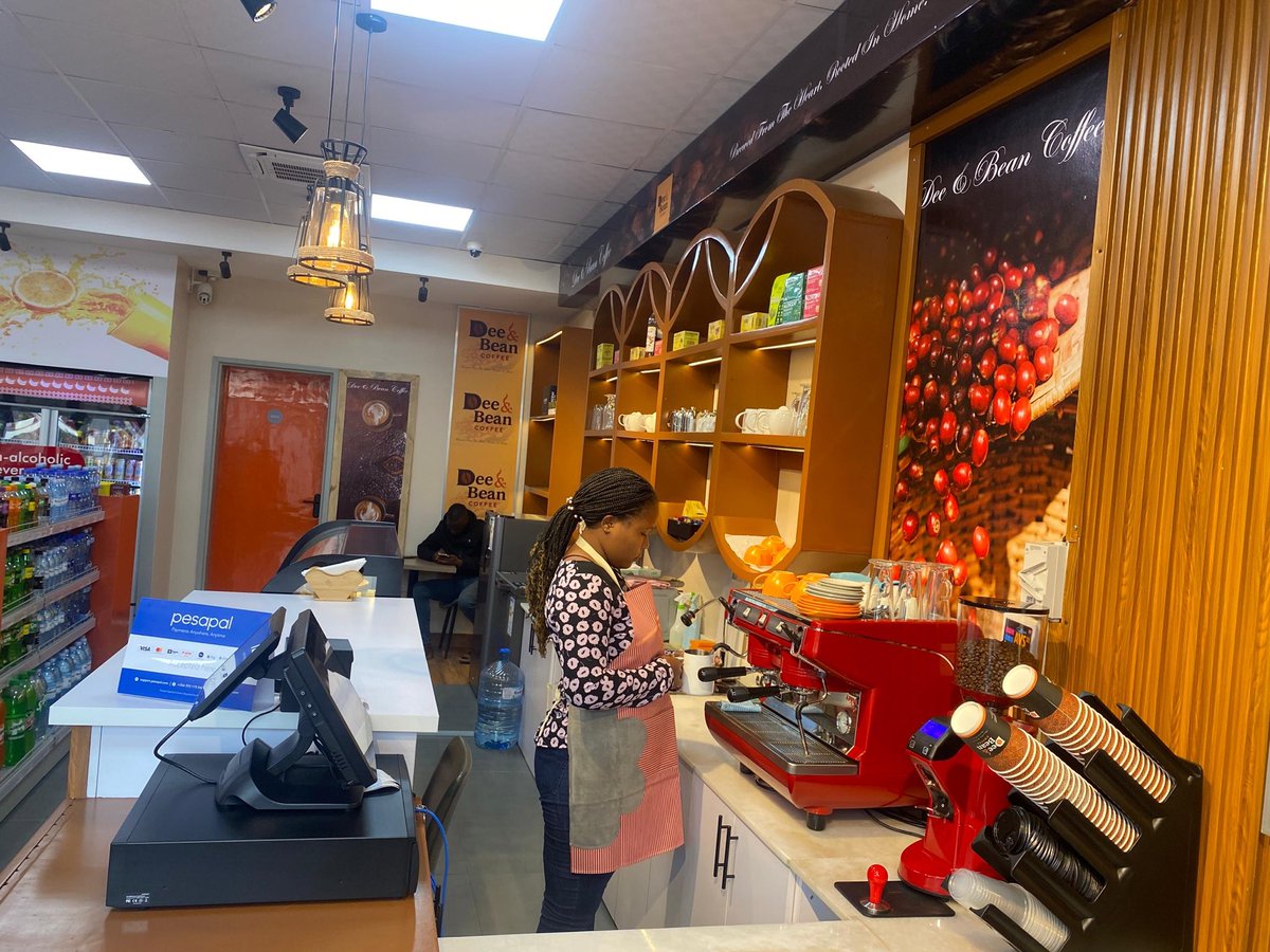 Dee and Bean Coffee tweet media