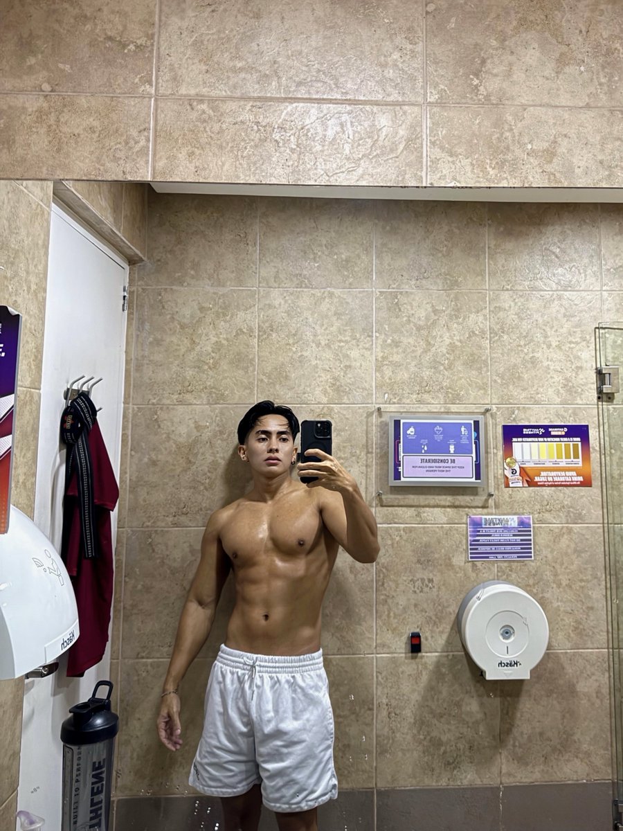 elijohnsotto's tweet image. halloween gains