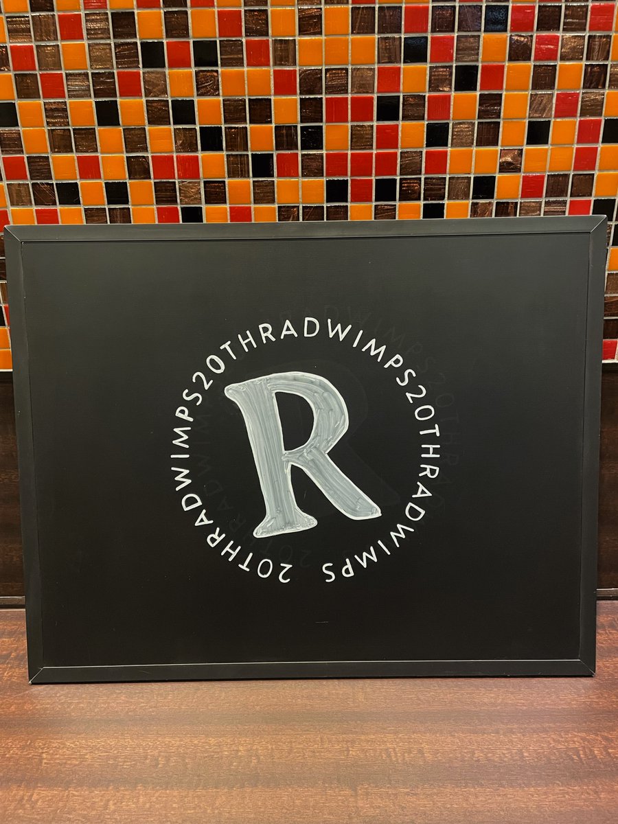 11月6日

#福岡 晴☀️

🎸RADWIMPS20th ANNIVERSARY LIVE TOUR🌟

🎙️ #RADWIMPS 
📍 ＃マリンメッセ福岡 

エレベーター前にイラストボード展示しています！
ぜひ、写真を撮りにお越しくださいませ🎼

#RADWIMPS20th_TOUR 
#企業公式が毎朝地元の天気を言い合う