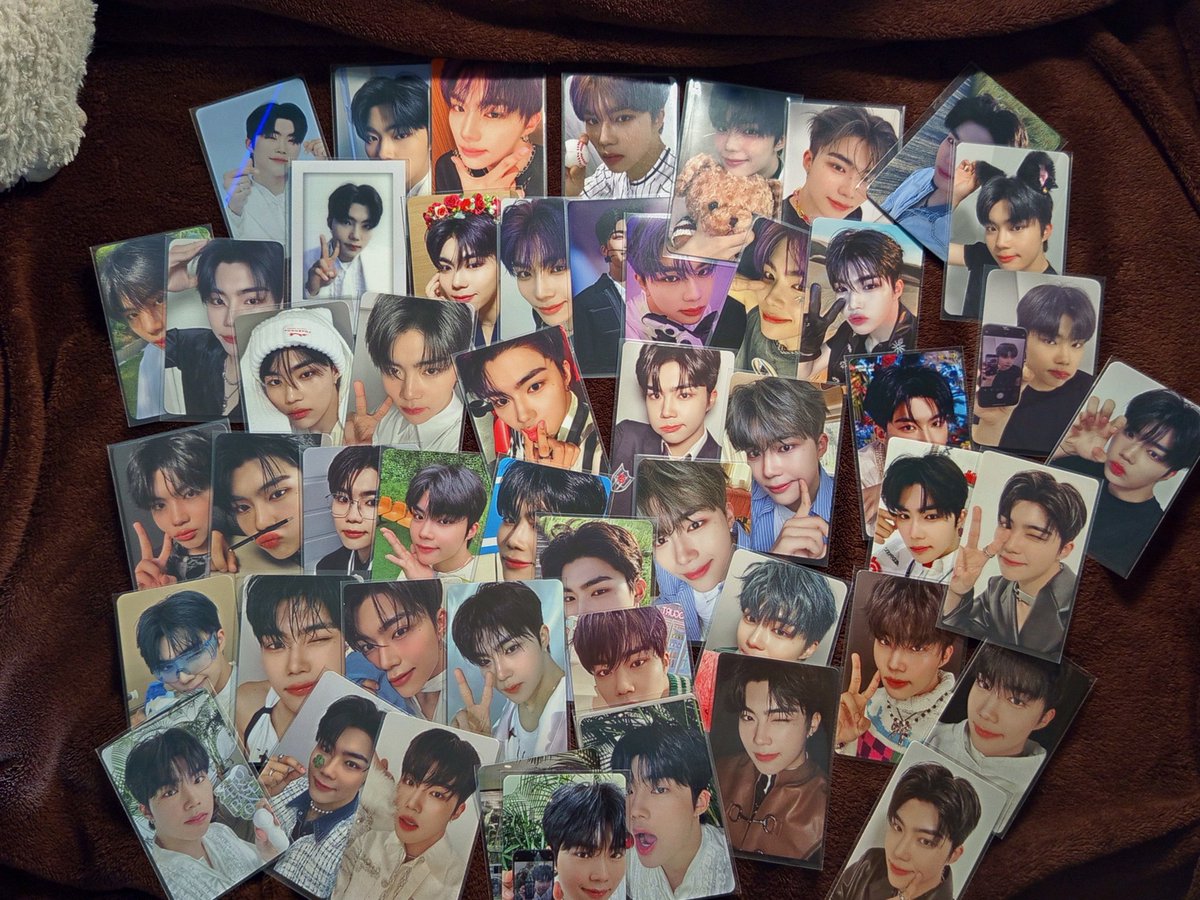 guniniyh's tweet photo. need someone who will adopt these babies for me https://t.co/fuRXppSlX4