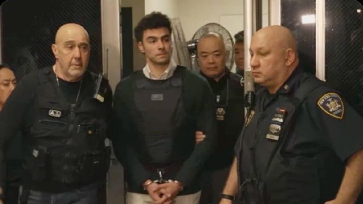 𝒞ʟᴜʙ 𝒞ɪʟʟɪᴀɴ 🍉 (@clubcillian) on Twitter photo 