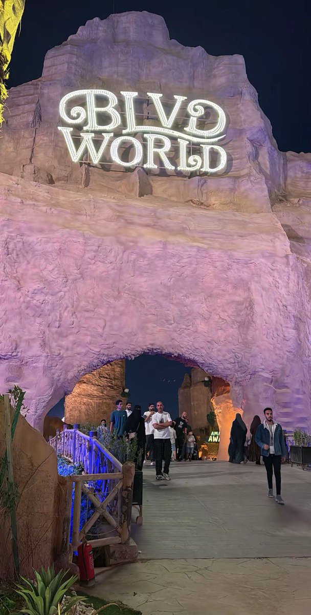 السلام عليكم ✅❤️…. 
متاح حجز تذاكر بوليفارد وورلد سارع للحجز التواصل واتساب داخل الصفحه ✅📲 .
#بوليفارد_وورلد