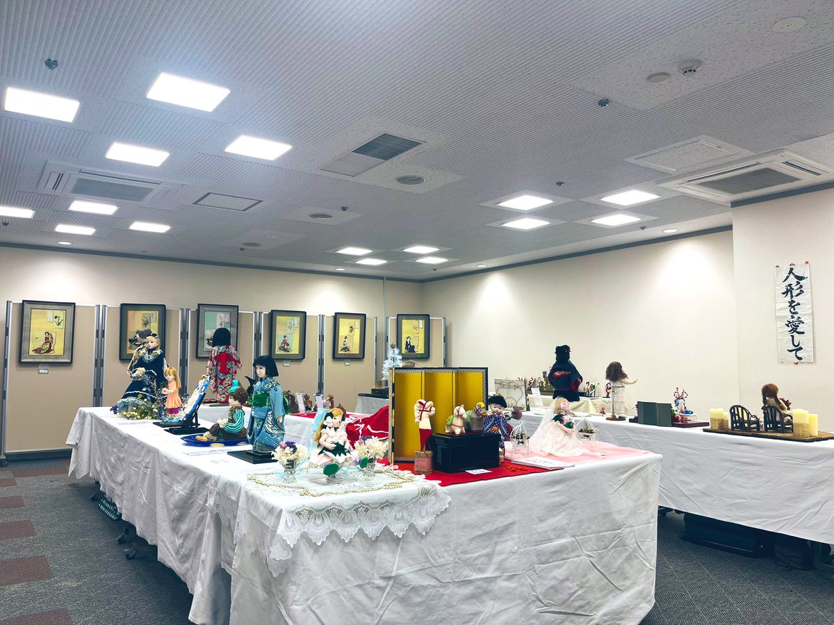 昨日無事に
『町田市民文化祭・人形美術展』
が終了しました。
連休も重なり沢山の方に作品見ていただけて嬉しかったです。
ご一緒させていただいた作家様方ありがとうございました！
