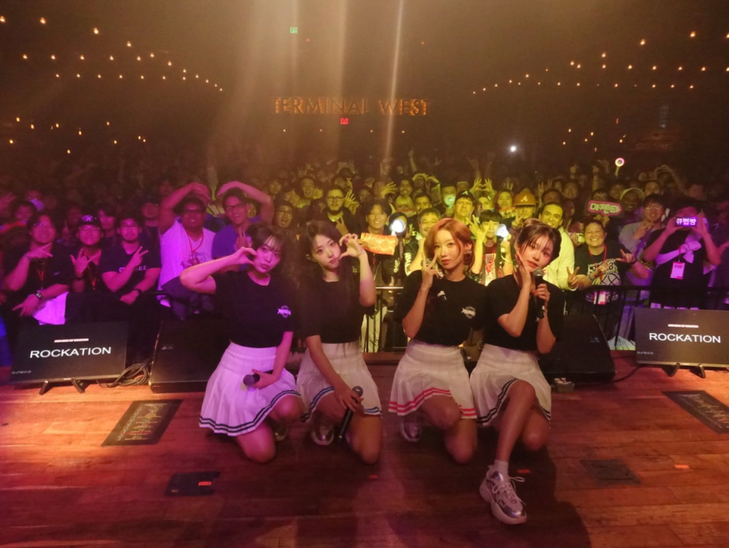 G442ZzkbQAI8eFI?format=jpg&name=large