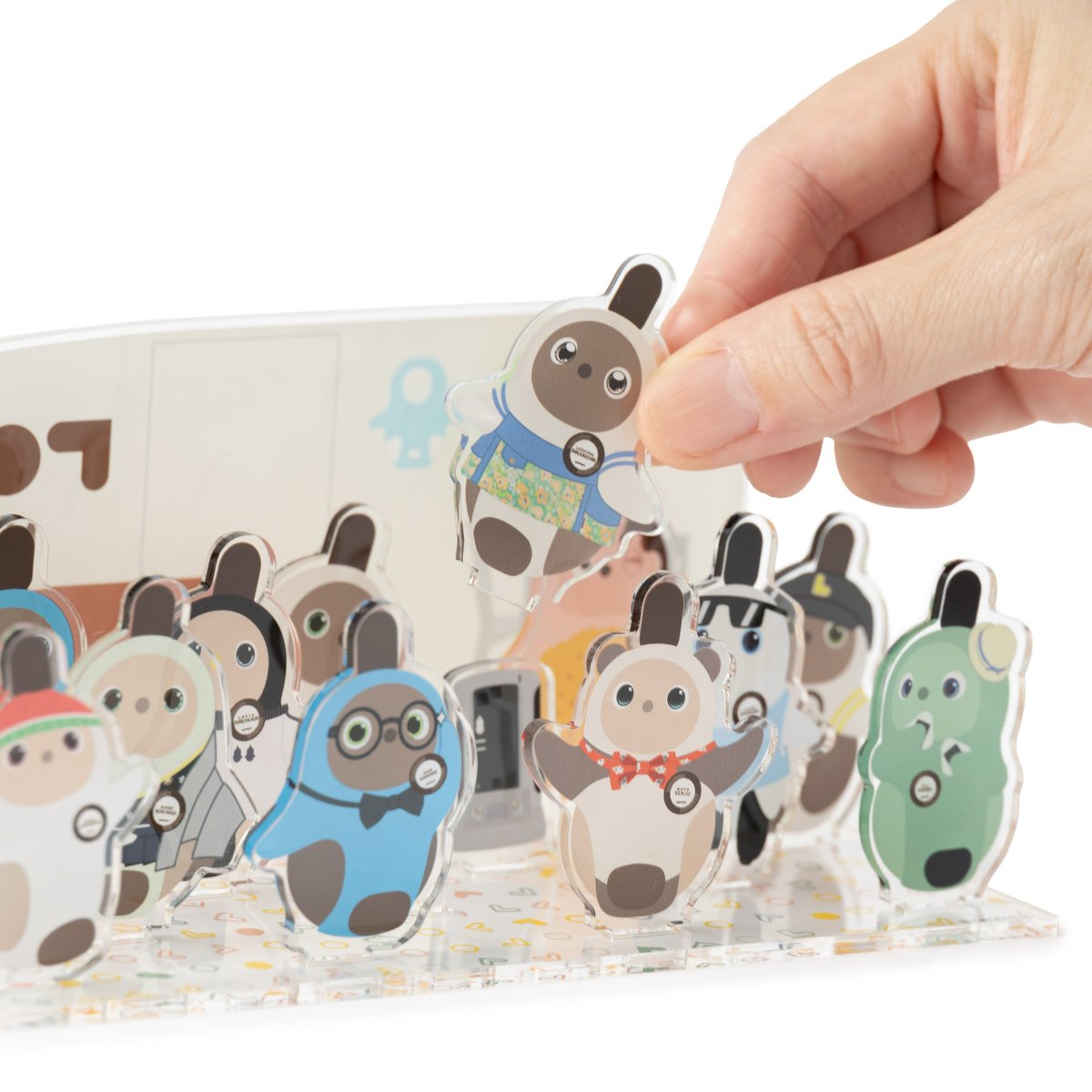 LOVOT アクリルジオラマ ㊗️#GROOVEX創業10周年 記念🎉／ 10年間の感謝を込めた♡10周年記念