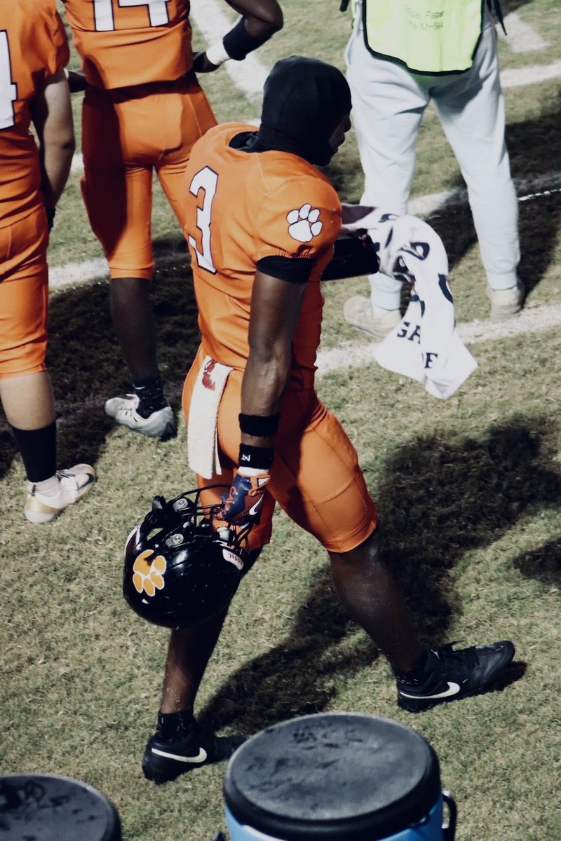 Check Out My Regular Season Defensive Tape 🖤💥! 
hudl.com/v/2T8ZWg
<a href="/MacCorleone74/">Rion (Ree-un) Young</a> <a href="/PrepRedzoneMS/">Prep Redzone Mississippi</a> <a href="/bshields0244/">Brandon Shields</a> <a href="/MD_Jennings/">MD Jennings</a> <a href="/jenningsdj107/">Devin JENNINGS</a> <a href="/CoachCJ_Johnson/">Coach CJ Johnson</a> <a href="/clarencemcdoug1/">Coach McDougal</a> <a href="/PaigeAnders/">Paige Anders</a> <a href="/Coach__Pratt/">Travor</a> <a href="/Archer5151/">Coach/Chief Archer Sallis</a> <a href="/CoachDora_/">Terrian Dora</a> <a href="/coachgordon1/">Matt Gordon</a> <a href="/JuniorMoore771/">Junior Moore</a> <a href="/Demariouspittm4/">Demarious pittman🐅🖤</a>