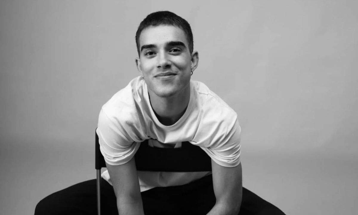 AllMusicItalia's tweet image. Dopo l'eliminazione da Amici di Maria De Filippi, Frasa rompe il silenzio e pubblica una cover, con barre inedite, di "Promettimi" di Elisa.

Leggi l'articolo completo su Allmusicitalia.it
#Amici25 #FRASA #Elisa #Promettimi
allmusicitalia.it/news/frasa-cov…