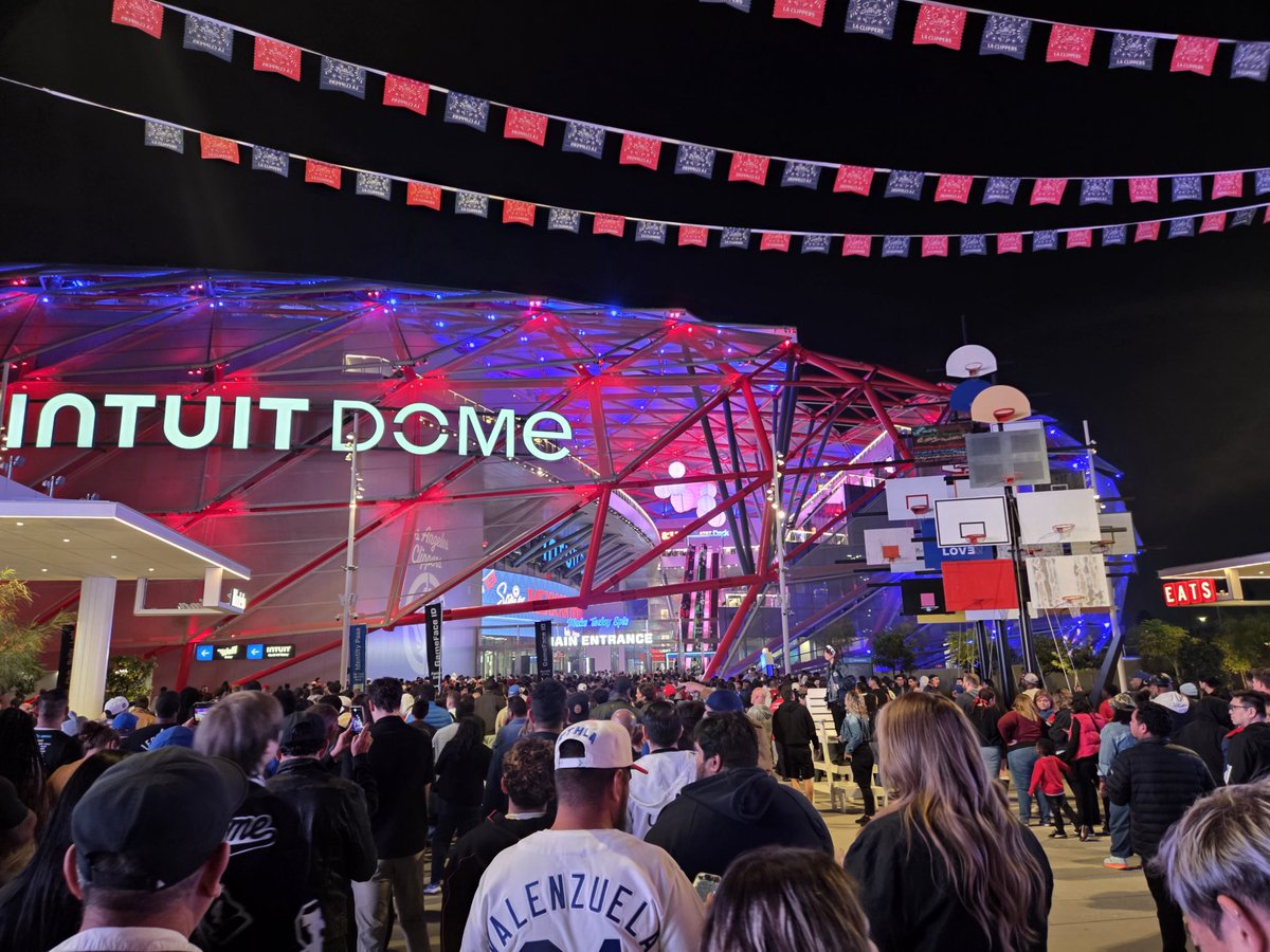 El "Intuit dome" la nueva arena de los Clippers 🏀 esta pasada de madre!!!