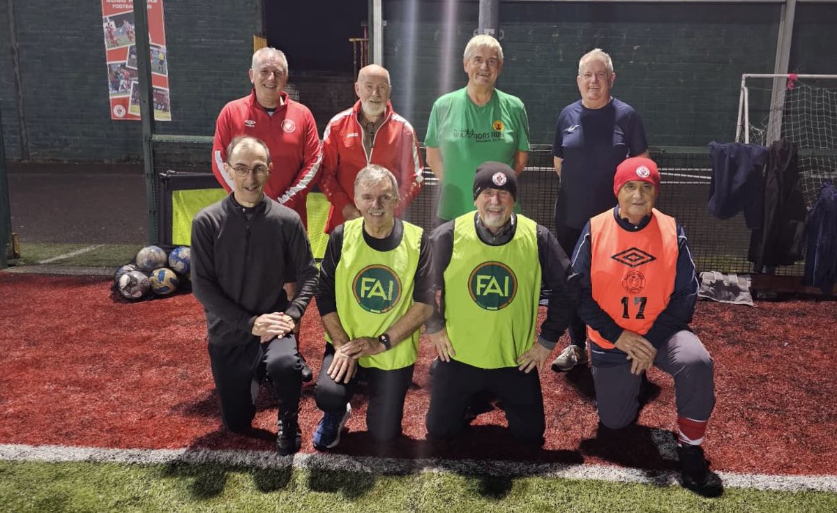 Rovers In The Community 🔴⚪️

Another great evening for our Walking Footballers 👏

If you are interested in playing on Monday nights or Wednesday mornings email community@sligorovers.com 😀

#Bitored | #Since1928
