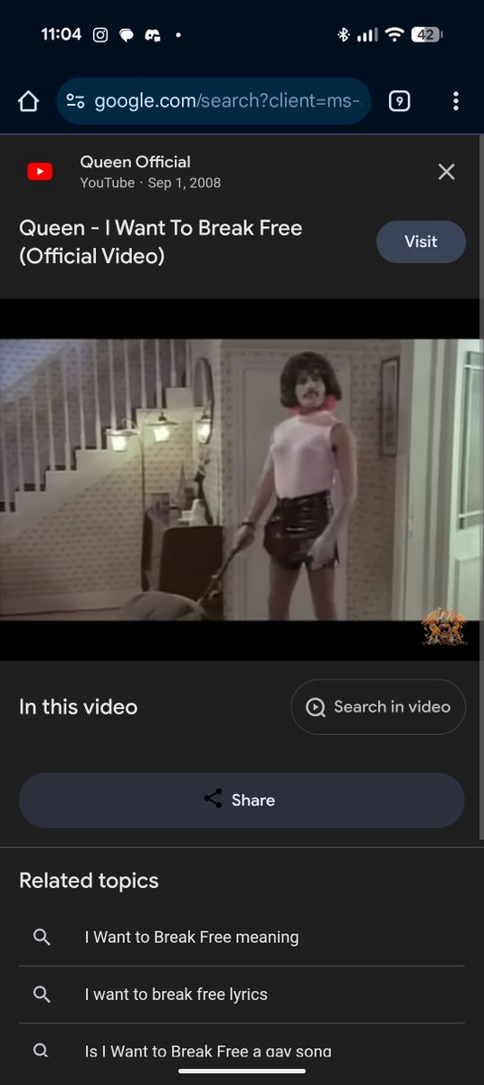 So who at <a href="/duolingo/">Duolingo</a> really likes Queen? Lol Someone must.