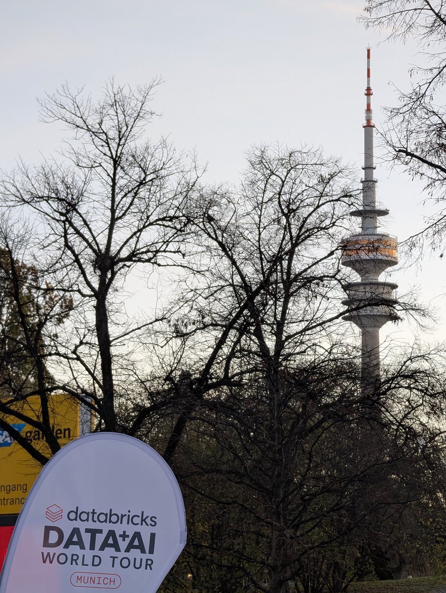 GuidoOswald's tweet image. Let&apos;s go! #DataAIWorldTour 2025 @SAPGarden #Munich