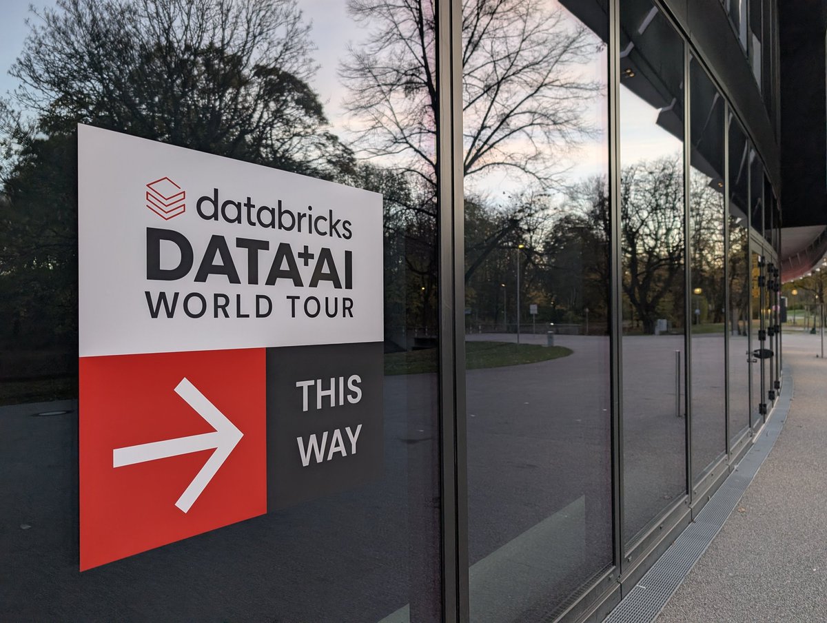 GuidoOswald's tweet image. Let&apos;s go! #DataAIWorldTour 2025 @SAPGarden #Munich