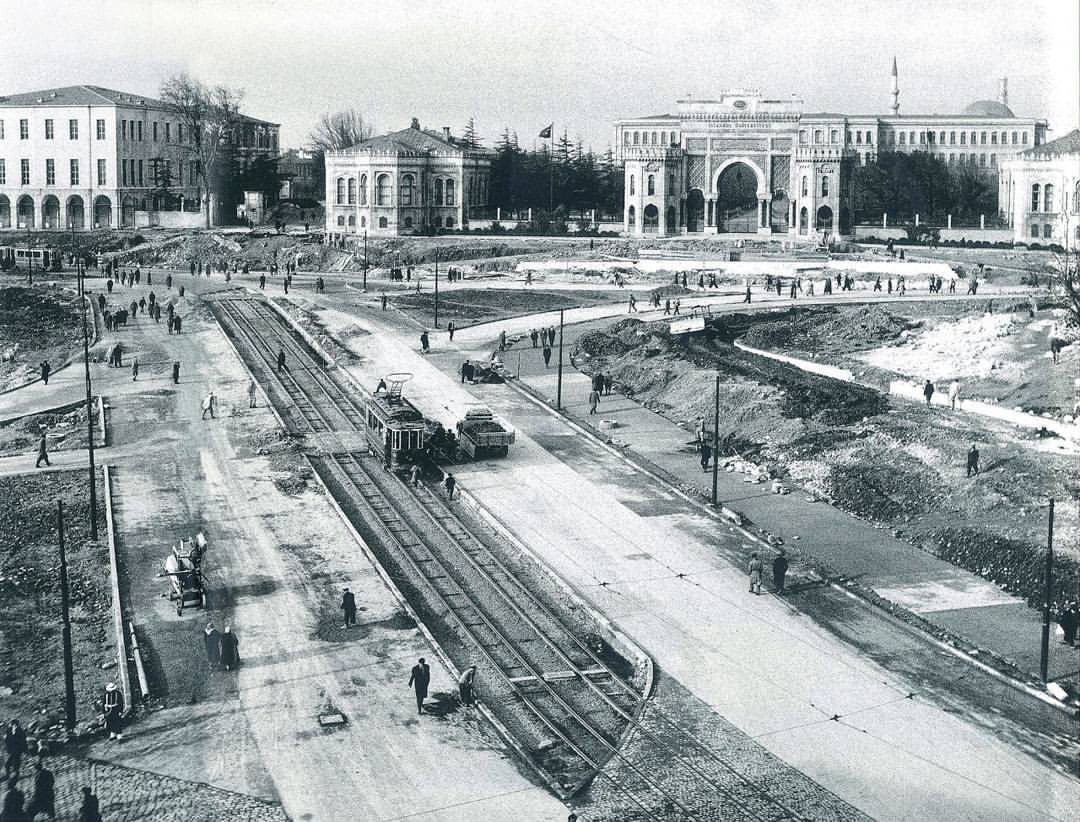 BEYAZIT MEYDANI - 1958
