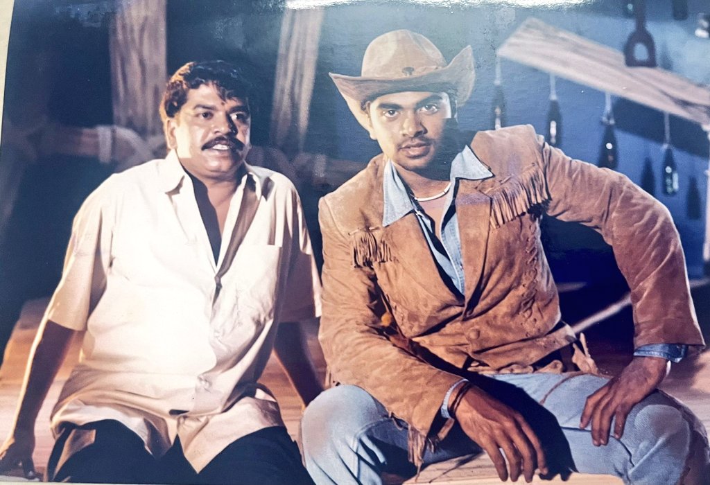 VASU Tesing tweet media