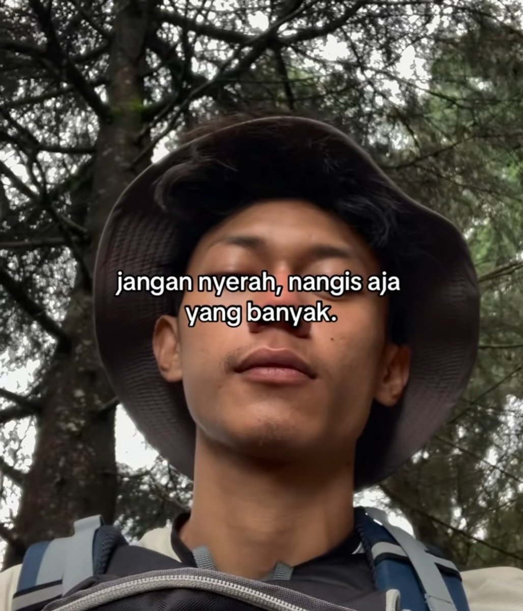 pocomnkg (@mhdarieff_) on Twitter photo 