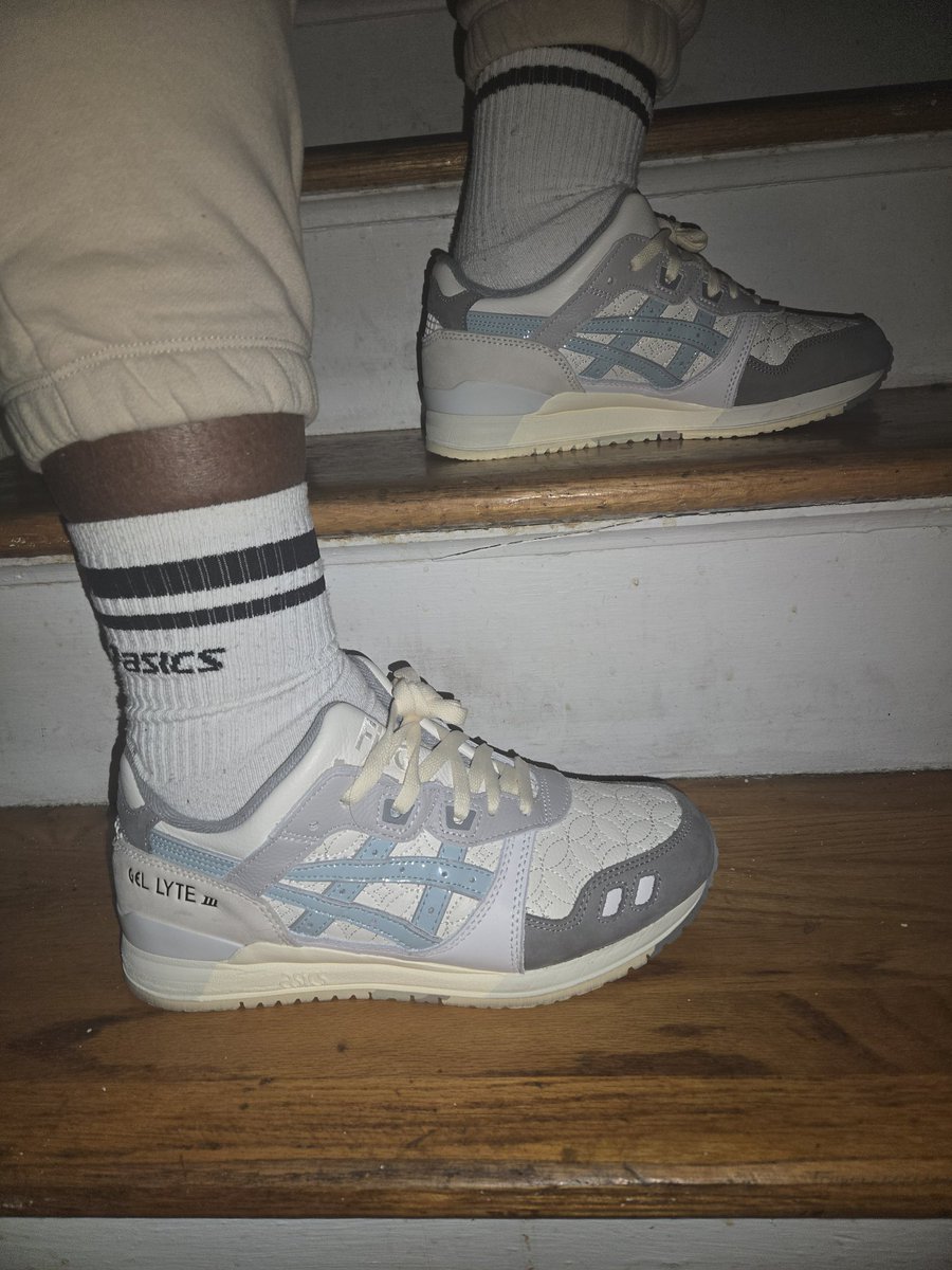 trudyspeaks's tweet photo. π: Asics Gel Kayano III 'South Korea'
π§¦: Asics
.
#kotd #Asics #asicsonly #asicssociety #asicsgelkayanoIII https://t.co/61ly3ZQnwS
