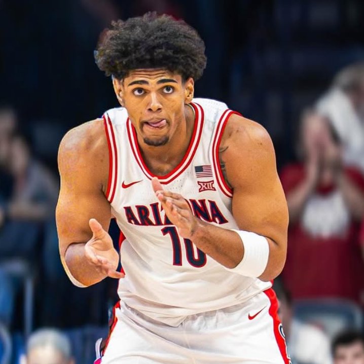 Arizona true freshman Koa Peat against the defending National Champs Florida:

30 points
6 rebounds
5 assists
3 steals
11/18 FG

His first ever college basketball game.