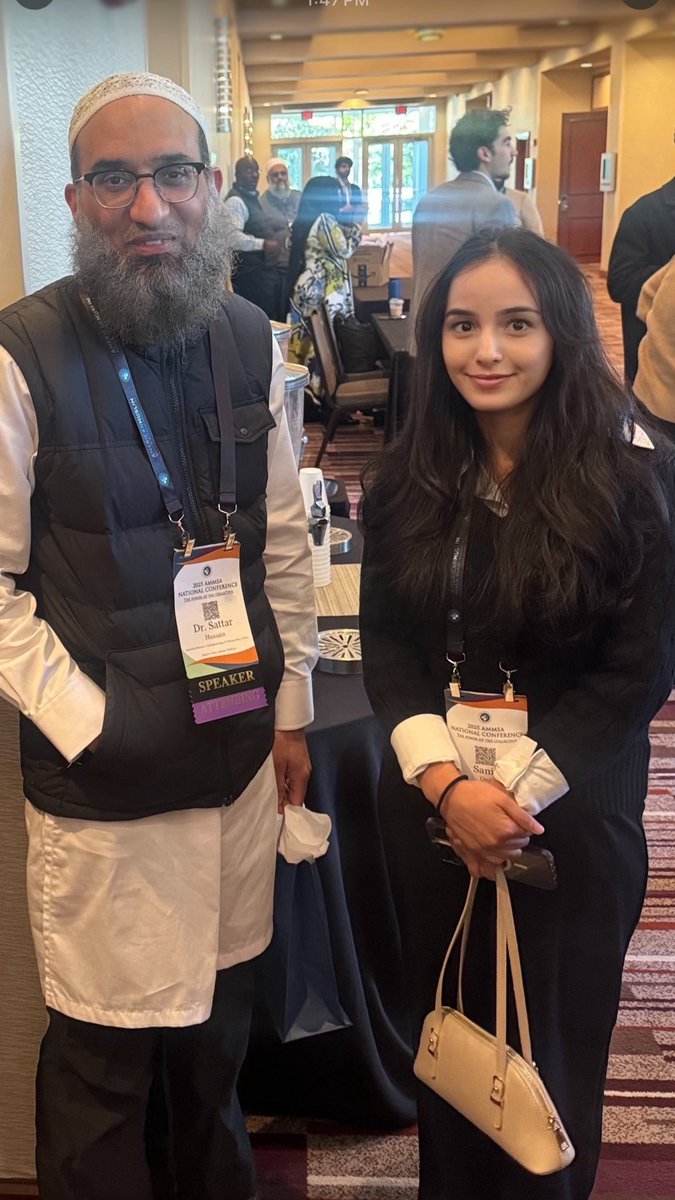 Saniaqazi10's tweet image. Had the honor of meeting Dr. Husain Sattar, the founder of Pathoma at AMMSA this weekend, where he gave an inspiring talk on wellness in medicine. His work has shaped how so many of us learned pathology and is one of the reasons I chose this field. #PathTwitter #PathX #pathology