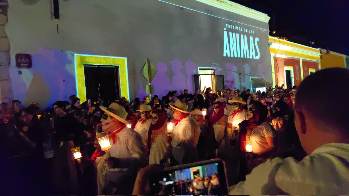 Flor M. Briceño-Vargas tweet media