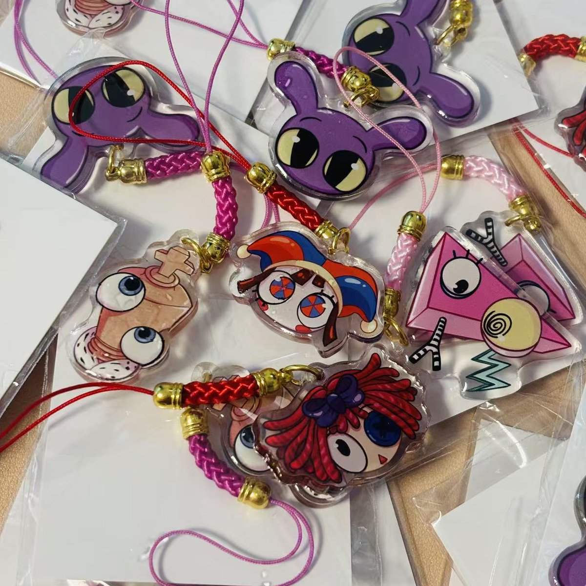 GiftsTigerkin's tweet image. All those cute phone charms are designed by @mcrisonfire. Please contact her if you like and want buy someones. 

#phonecharm #acryliccharm #phoneaccessories #custommerch #tigerkin #manufacturer #animemerch #customstuff #keychains
