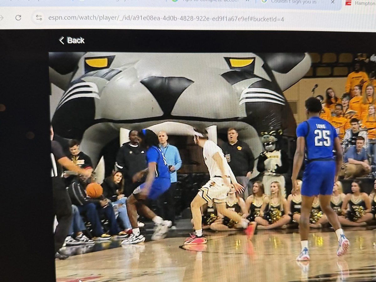 Oh Hey 👋🏻 <a href="/Todd_Rosiak/">Todd Rosiak</a>