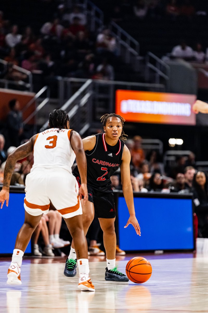 Putting in work

#TheWord | #TakeFlight