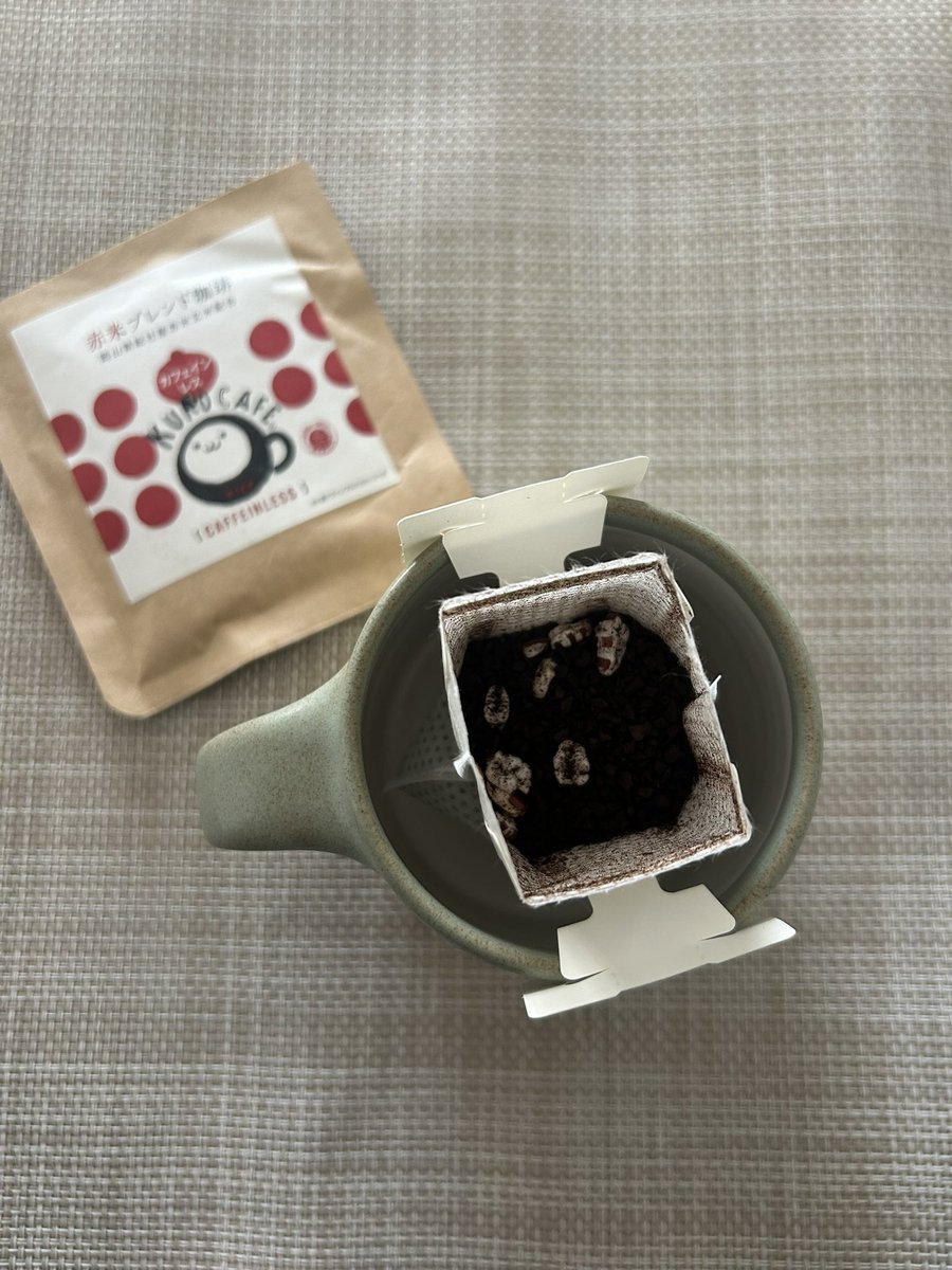 moricoffeee's tweet photo. 赤米ブレンドコーヒー☕️🌾
ドリップバッグにお米入っててびっくり。 https://t.co/24DUkkQwhf