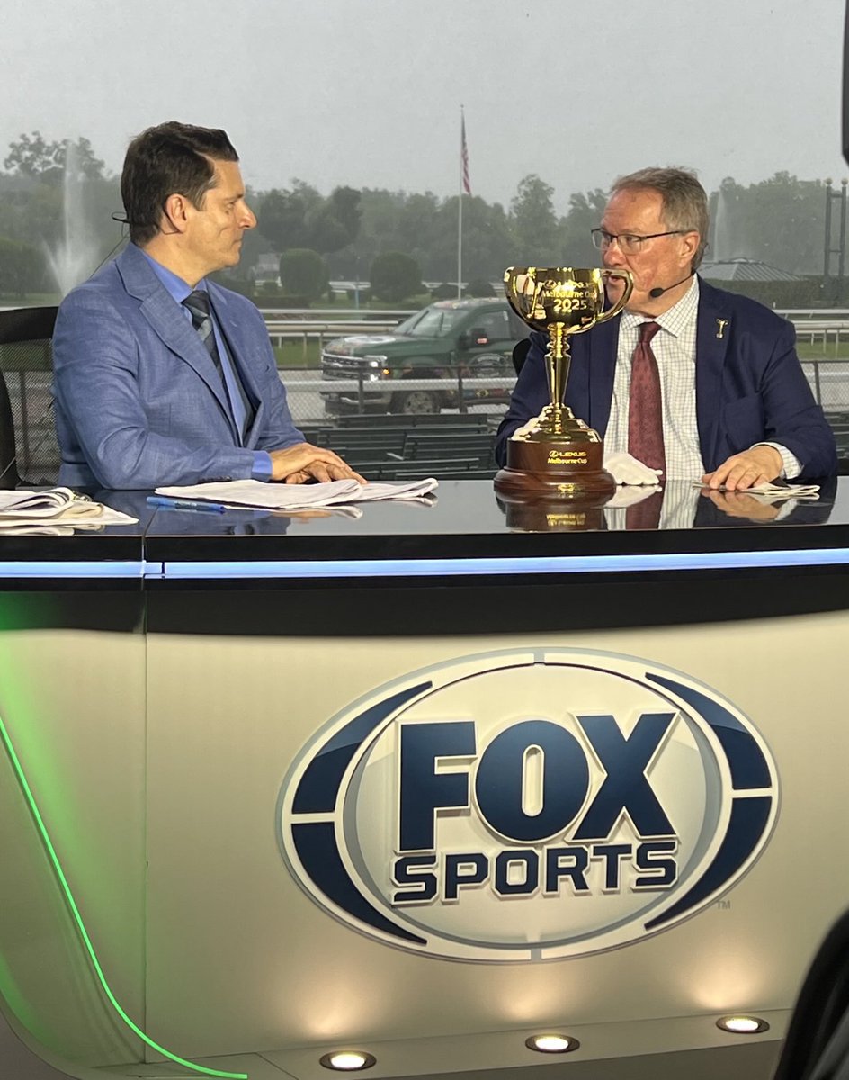 Get ready for the Race that Stops a Nation! You may have seen a sneak preview of the trophy this summer - with the 1st ever U.S. based runner Parchment Party earning a Golden Ticket at #Saratoga. 
Live coverage of the #MelbourneCup starts now on #FoxSports 2!