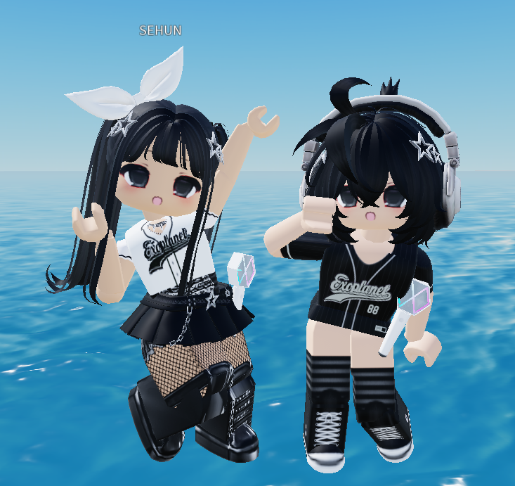 two cutest EXO-L's 🤍
