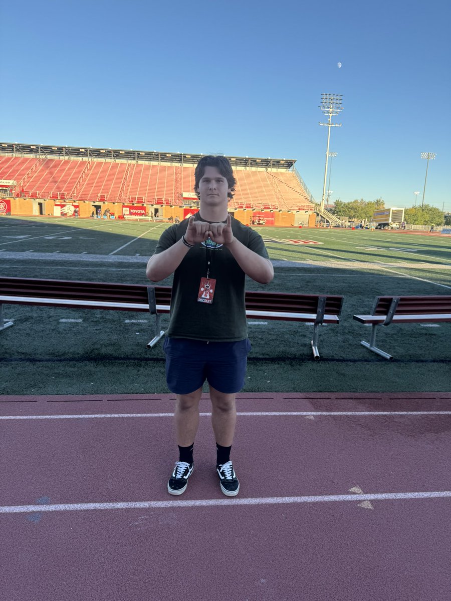 Blake Thorp tweet media