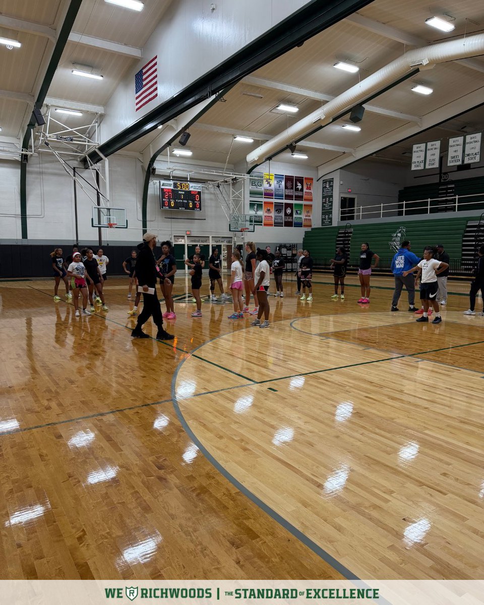 Richwoods_HS's tweet photo. Girls Basketball kicked off their 2025-26 season tonight!

@shill32

#weRrichwoods | #TheStandardOfExcellence https://t.co/FKQ8EXL9za