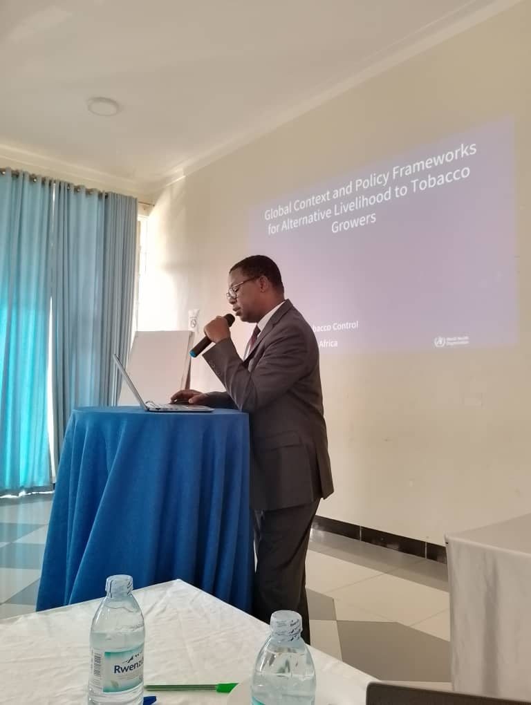 WHOUganda's tweet photo. .@WHO, in partnership with @FAOUganda and @WFP_Uganda, is supporting @MinofHealthUG and @MAAIF_Uganda to engage district leaders and farmers in the Bunyoro region (Hoima, Kibaale, Masindi, and Kiryandongo) on alternative livelihoods to tobacco growing. The initiative aims to:
- Deepen understanding of the health, economic, and environmental impacts of tobacco production
- Strengthen district-level capacity for tobacco control
- Introduce proven models for alternative livelihoods
- Foster intersectoral collaboration for sustainable development
- Assess the situation in tobacco farming communities

Together, WHO and partners are driving change for a healthier, more sustainable future!
@WHOAFRO