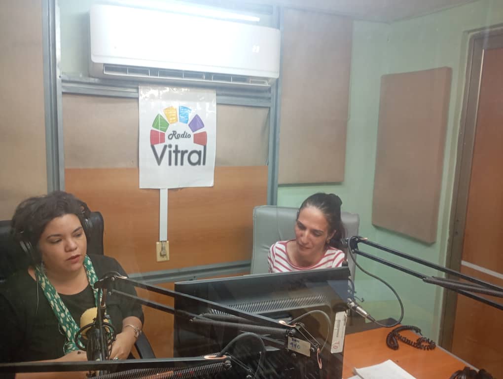 ♻️ Sección: "Yo reciclo, ¿Y tú?"
📻 Emisora : Radio Vitral

🎤Tema tratado: 
📄 Los requisitos de calidad que deben cumplir los materiales reciclables que vende la población a la #ermpss 

🎤 Nuestro objetivo: ayudar desde la comunicación a formar una cultura del #reciclaje.