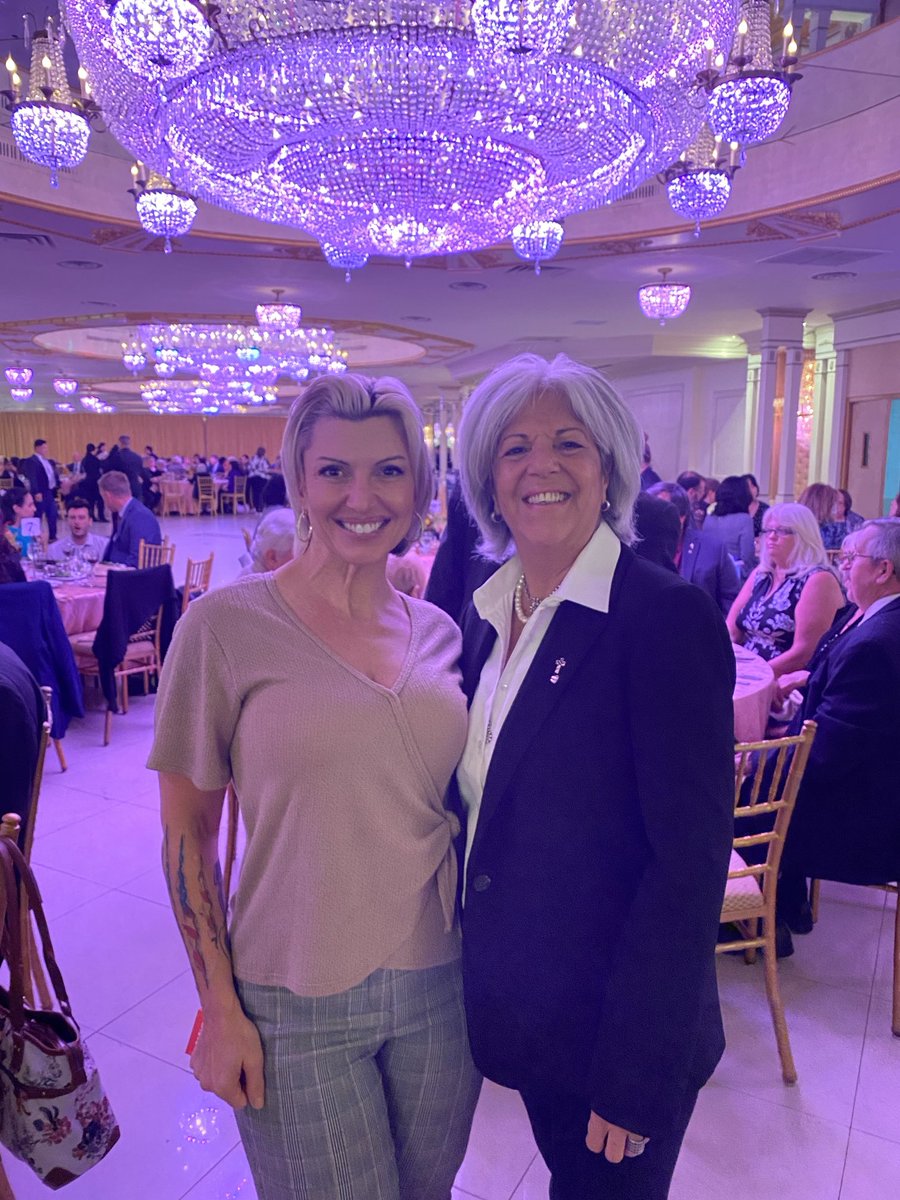 Good luck to my friend ⁦<a href="/VickieforNYC/">Councilwoman Vickie Paladino</a>⁩ in the NYC elections!  EVERY Republican and Conservative must turn out to vote! #SaveNYC