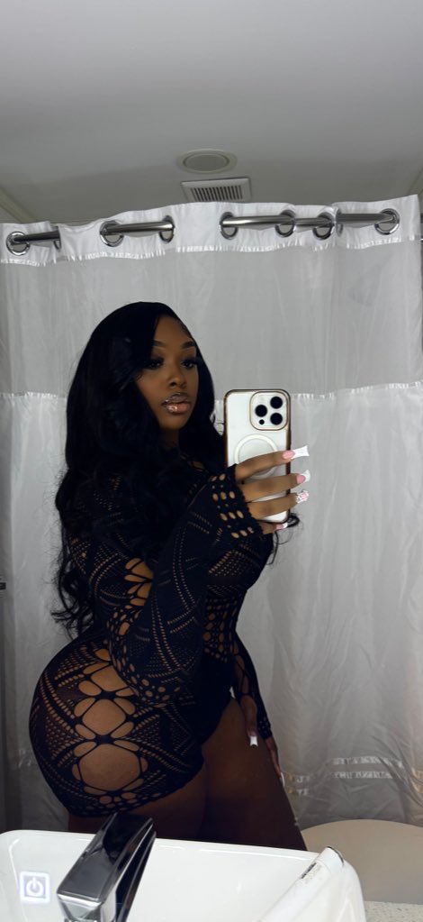 __iamqueenk's tweet photo. https://t.co/wiOl5hj0aN
