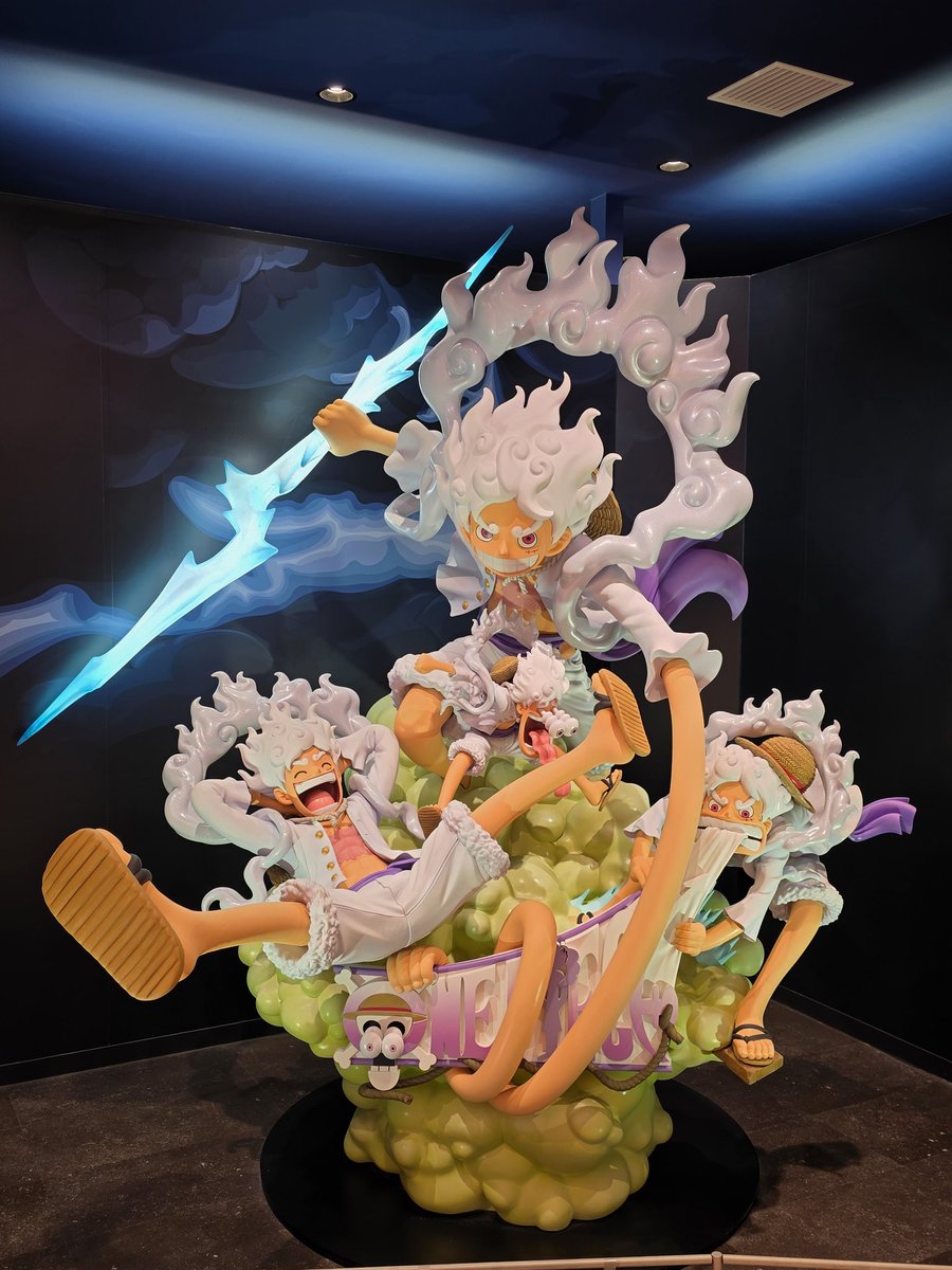 marmotmx's tweet image. Pusieron una tienda de One Piece en Harajuku muy chida. 👌 #ToeiAnimation ya se dio cuenta de que muchas morras son fans.