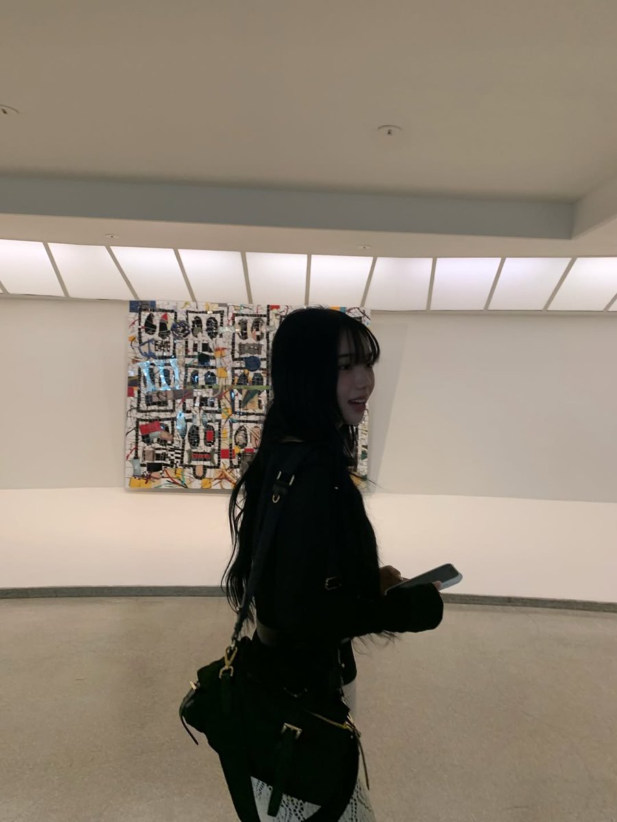 karina pics tweet media