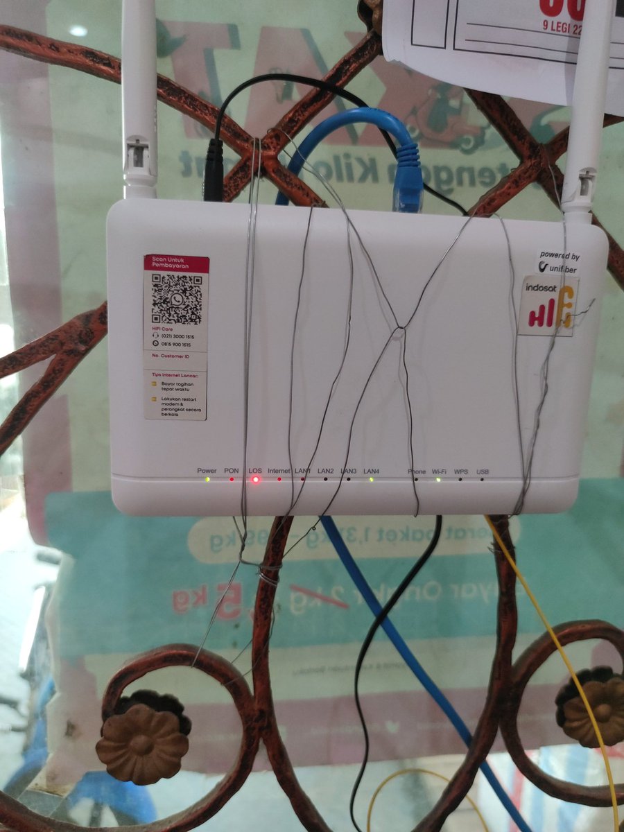 Richard_silay's tweet photo. @HiFicare saya pelanggan di klampis Semolo Barat, saya mau laporkan bahwa sinyal wifi di sini LOS, mohon dibantu solusinya https://t.co/phKgaorDLe