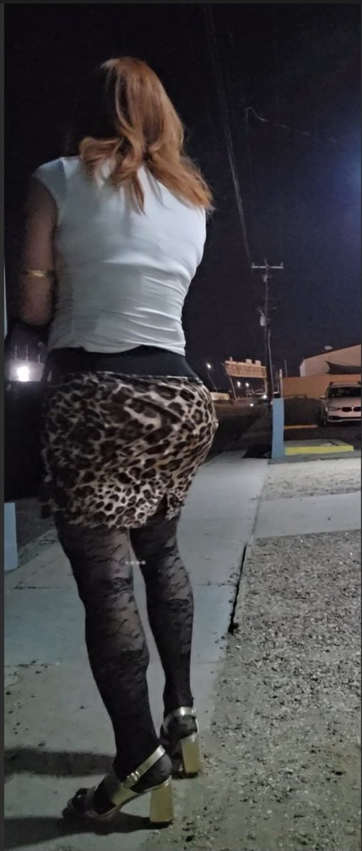 HeatherHotAZ's tweet photo. I love the night life #CDTV #M2F #trans #sw https://t.co/bzeO0CTCv9
