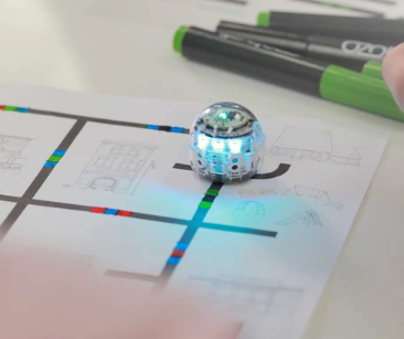 Edheadsdotorg's tweet photo. Talk about in-demand careers! Join us this Saturday to see Columbus State's Future Technicians Learning Community Student Ambassadors and the Ozbots! Learn about real-world robotics, automation, and coding careers. @STEMEduc, @cscc_edu https://t.co/YNN1VjuaCw
