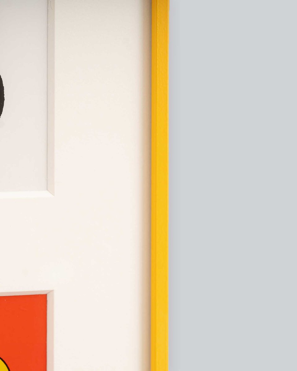 III. 特注コーラルリーフ製の美装額縁