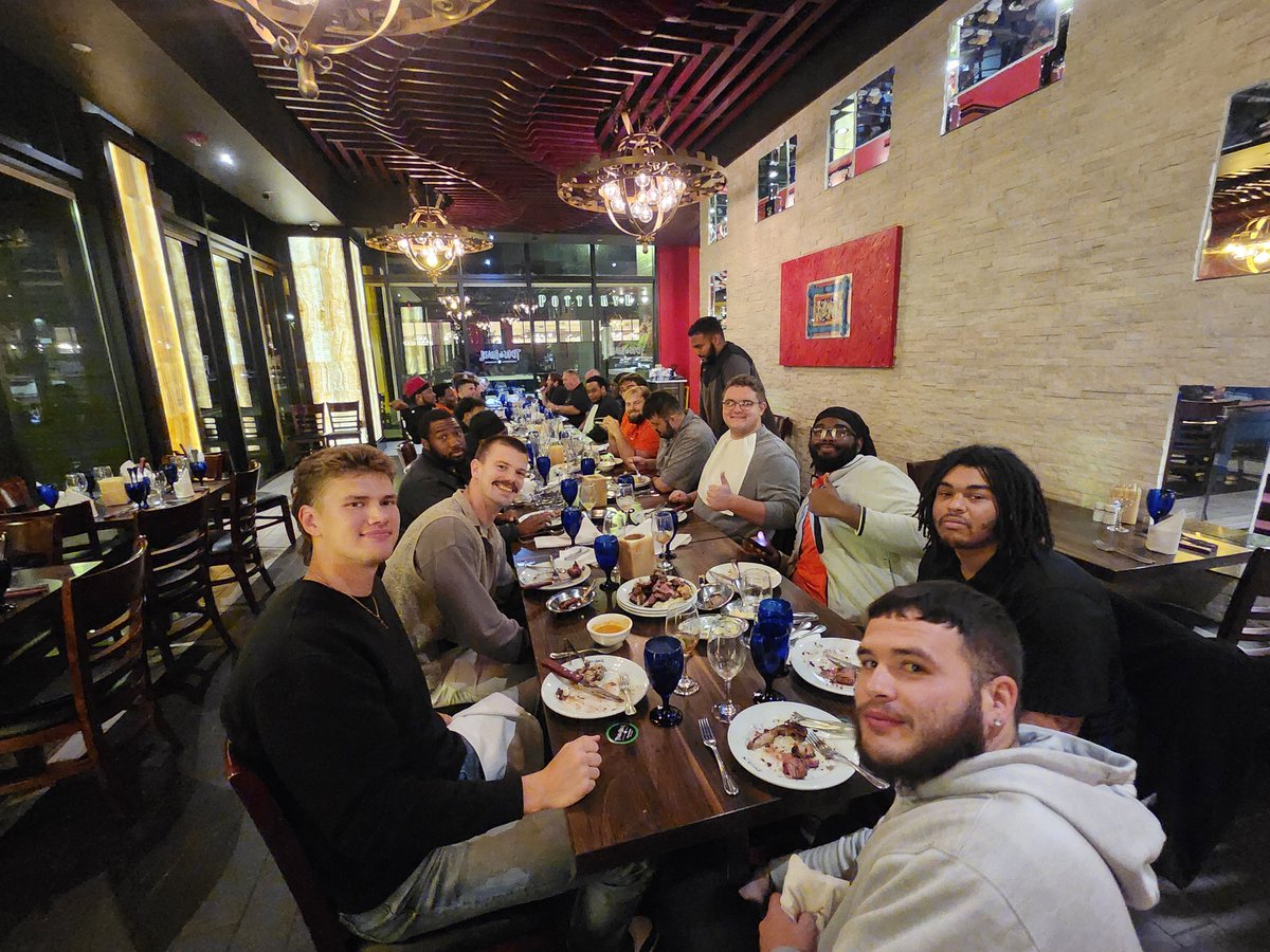 Thank you, Seniors 🏈

Your hard work, leadership, and impact on this program, our university, and the Pikeville community will never be forgotten.
We made great memories tonight at the annual Senior Dinner and there are still more to come.

#GoBears #UPikeFootball #BearRaid