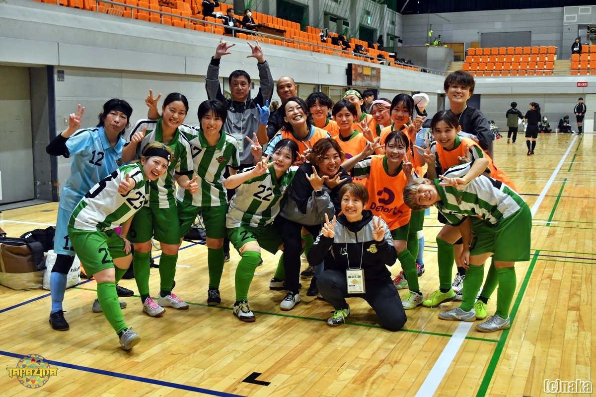 ftsl_taki's tweet photo. 勝利！！
残り1試合。最後まで全力で！！

こーさん（監督）やっぱすげぇ！！！
いつもありがとうタパジーダ！ https://t.co/LTDT5Oow4w