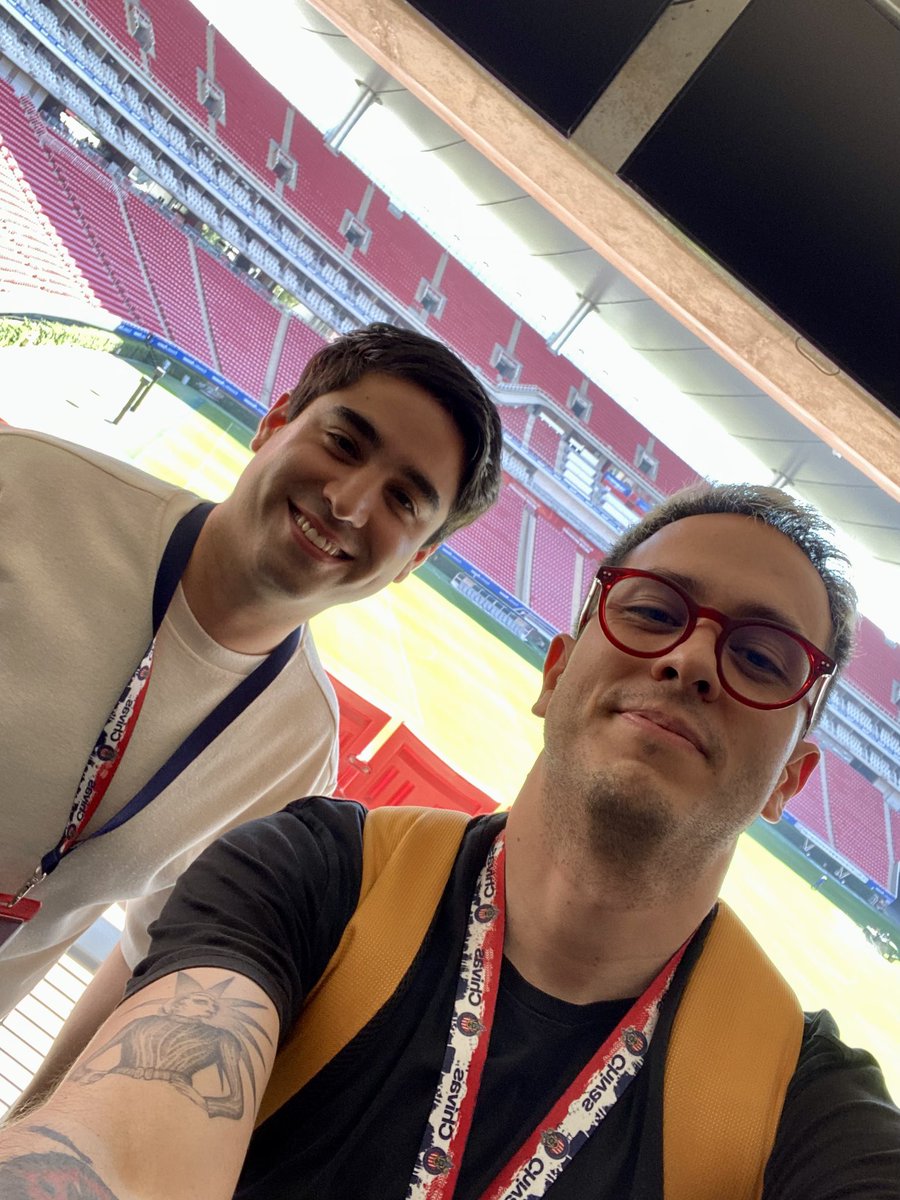 soyesteraul's tweet image. Se viene un Piedra &amp;amp; Orozco mundialista.
Hoy el Día 0 de un libro que nos tiene muy entusiasmados a @rpiedra5 y a mí.
#Guadalajara2026 ⚽️
#EstadioGuadalajara 🏟️